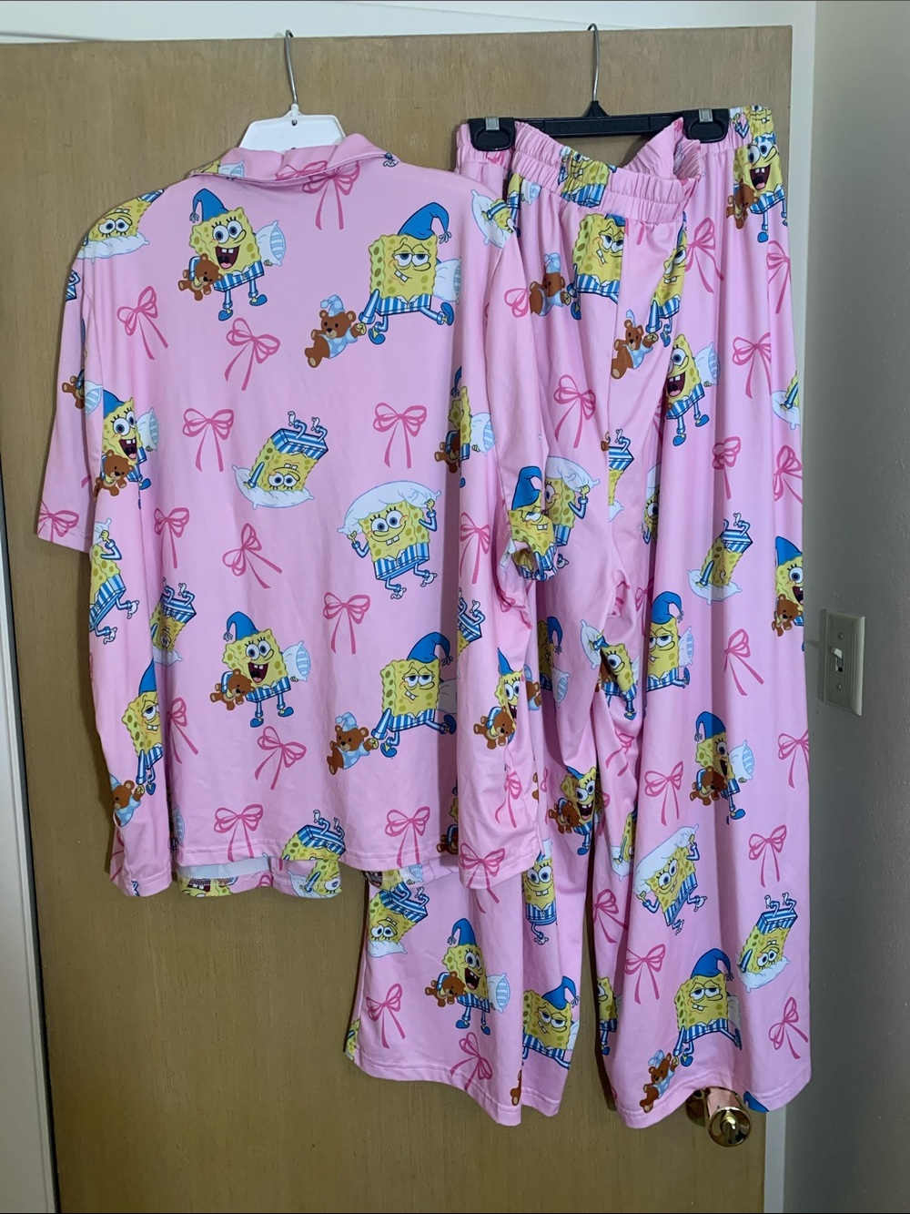 🩷PLUS SIZE 3X SpongeBob Pink Pajama Set - Short Sleeve Top & ELASTIC waist pant - Picture 3 of 4